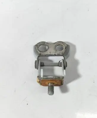 Toyota Yaris Loading door upper hinge