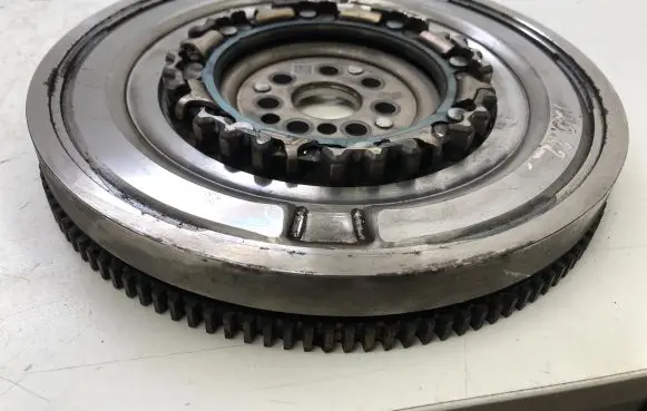 Hyundai i20 (BC3 BI3) Dual mass flywheel 2320007510