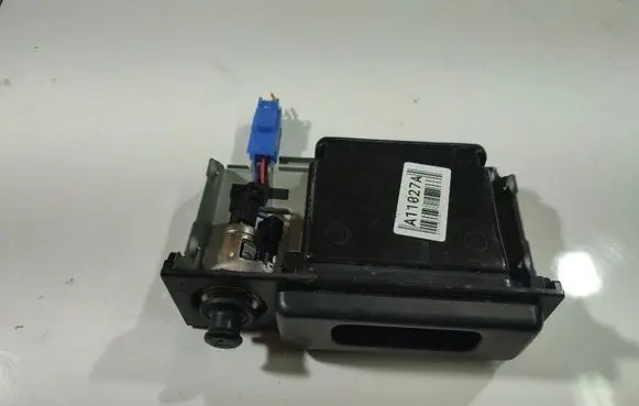 Nissan X-Trail T30 Car ashtray 