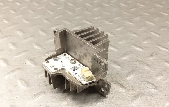 Headlight part