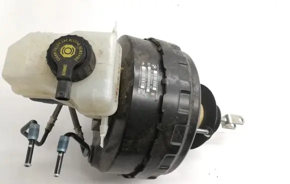 BMW X1 E84 Brake booster 6785648