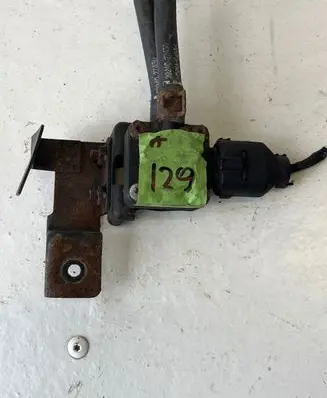 Hyundai Sonata Air pressure sensor 3921027450 1260 1J25