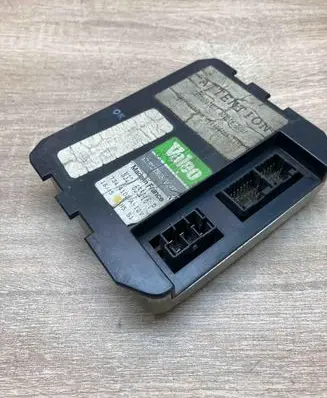 Citroen Xantia Other control units/modules 73414102