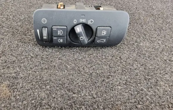 Volvo S80 Light switch 30739414