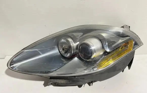 Fiat Croma Headlight/headlamp 51824216