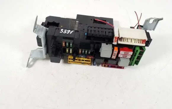 Mercedes-Benz E W212 SAM control unit A2129003922