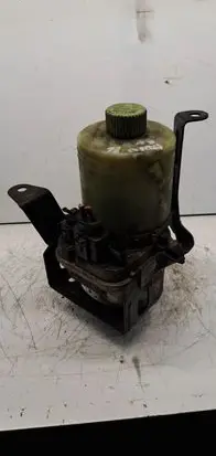 Volkswagen Polo IV 9N3 Power steering pump 6q0423156ab
