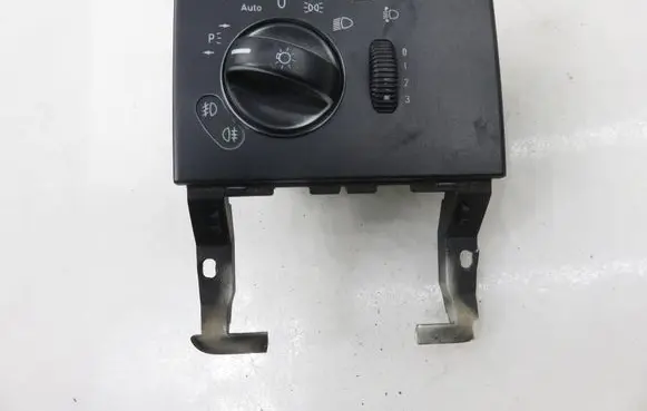 Mercedes-Benz Vito Viano W639 Light switch A6395450404