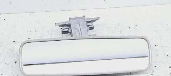 Renault Captur Rear view mirror (interior)