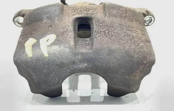 Nissan X-Trail T32 Front brake caliper
