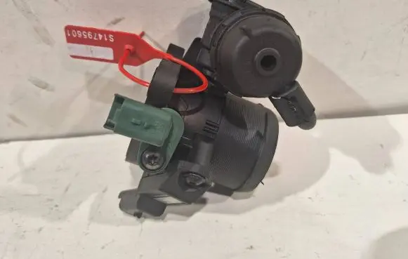 Citroen C4 Grand Picasso Throttle body valve 
