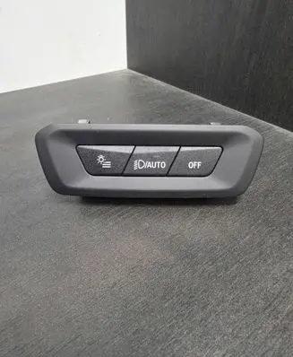 BMW X5 G05 Light switch 5A71545