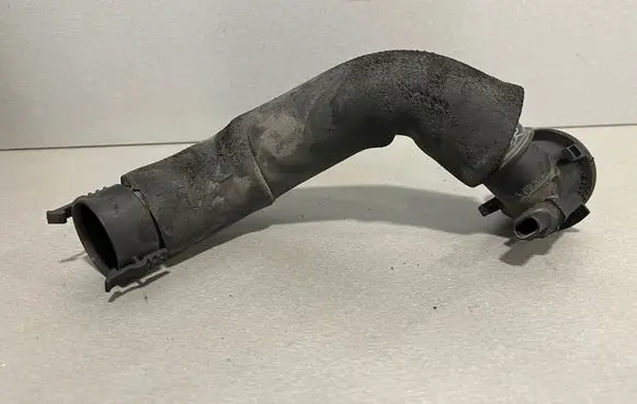 BMW 4 F32 F33 Breather/breather pipe/hose 7588417