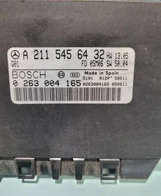Mercedes-Benz E W211 Parking PDC control unit/module A2115456432 0263004165