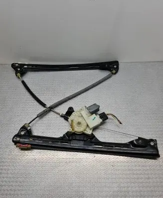 Citroen C4 I Picasso Front door window regulator with motor 9675924680 C06447102
