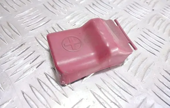 Toyota RAV 4 (XA20) Positive cable (battery)