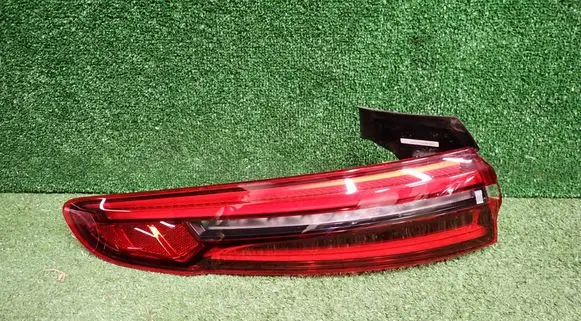 Maserati GranTurismo II Rear/tail lights 670293309