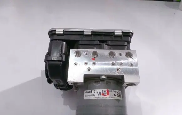 Mitsubishi Eclipse Cross ABS Pump 4670B151