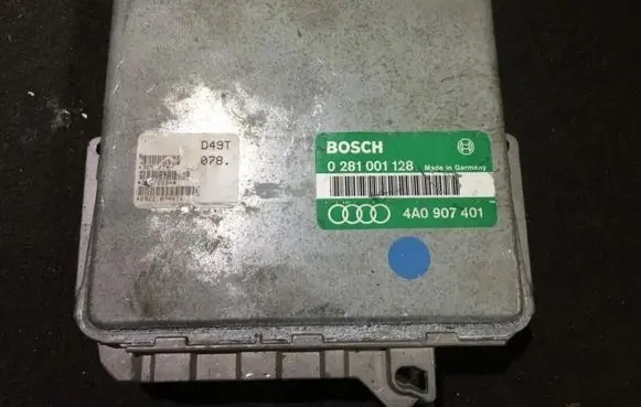 Audi A6 S6 C4 4A Engine control unit/module 0281001128 4a0907401