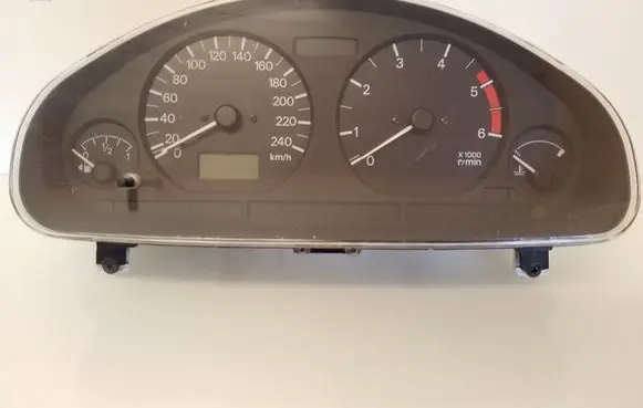 Mitsubishi Carisma Speedometer (instrument cluster) MR308409 0P0179001