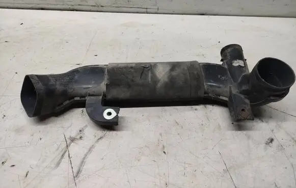 Nissan Qashqai Air intake duct part