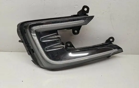 Volkswagen PASSAT B8 Front fog light 3G0941056A