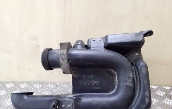 Mazda Premacy Intake resonator 