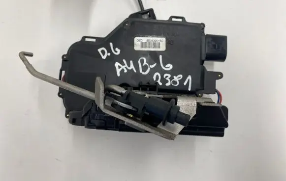 Audi A4 S4 B6 8E 8H Rear door lock 8E0839016C