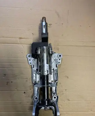 Mercedes-Benz ML W166 Steering wheel axle 1664601016