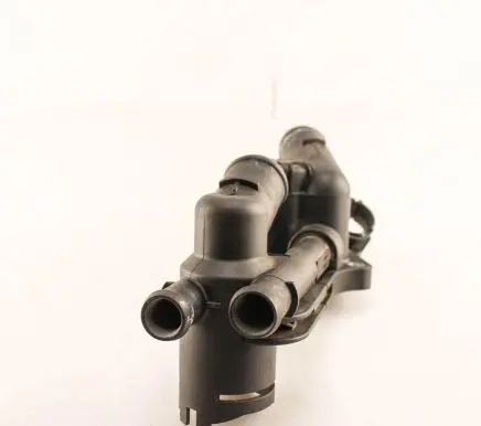 Volkswagen Polo V 6R Thermostat housing 03F121026B