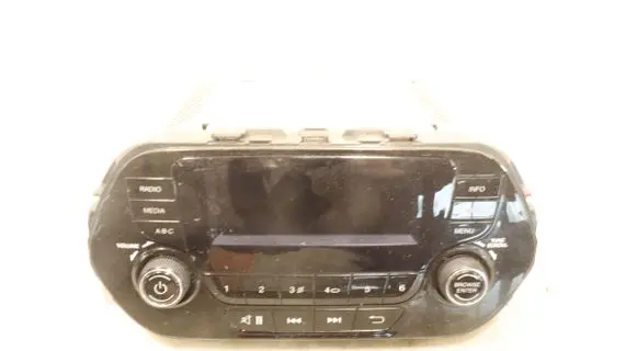 Radio/GPS head unit trim