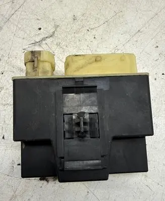 Peugeot 308 Glow plug pre-heat relay 018010953 9662570880 BCP2004