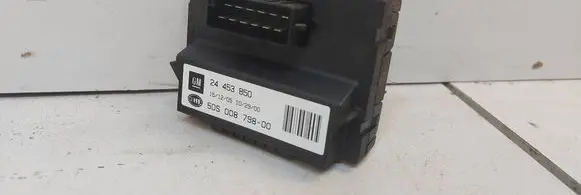 Opel Zafira B Tow bar trailer control unit/module 24453850 5DS00879800
