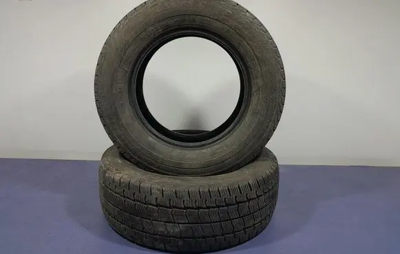 Mercedes-Benz Sprinter W906 R17 C winter tire 4019238006810