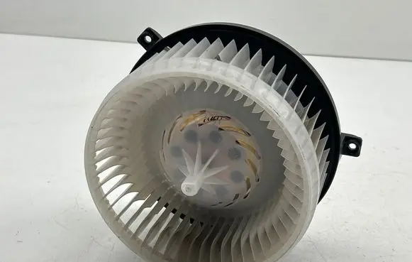 Chrysler Pacifica Heater fan/blower 16478217 1601A 16194