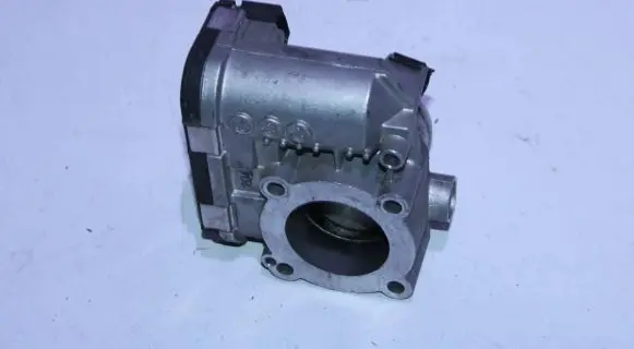Alfa Romeo Giulietta Throttle valve 0280750137 98528