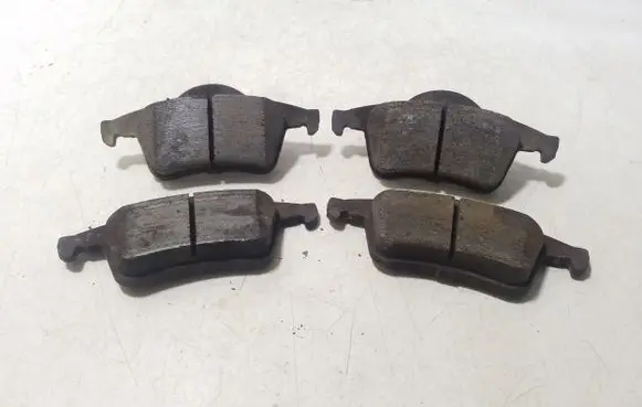 Volvo S60 Brake pads (rear) 