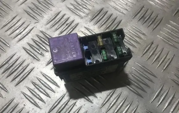 Renault Laguna II Fuse box set 55rd6z028 195772
