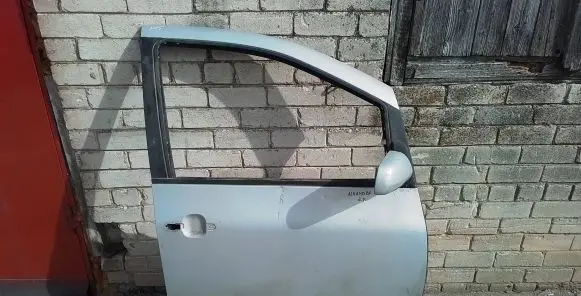 Seat Alhambra (Mk1) Front door
