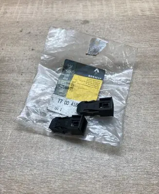 Renault Clio I Other body part 7700416965