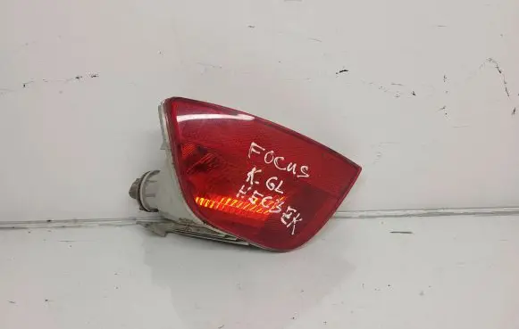 Ford Focus Rear fog light 5M5115K273 9426