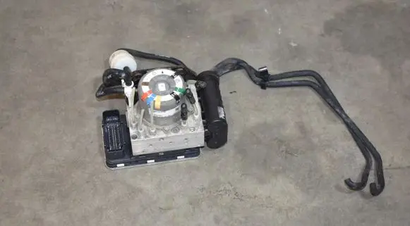 Mercedes-Benz GLS X167 Air suspension compressor A1673202305 A1679016503 5555666