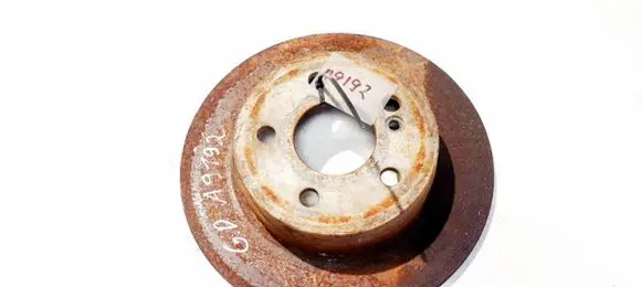 Mercedes-Benz C AMG W204 Rear brake disc neventiliuojamas