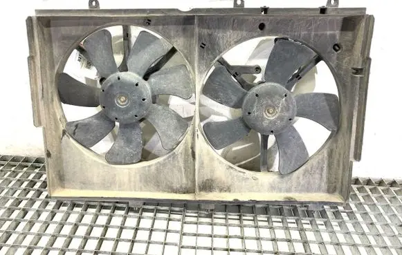 Mitsubishi Outlander Fan set 