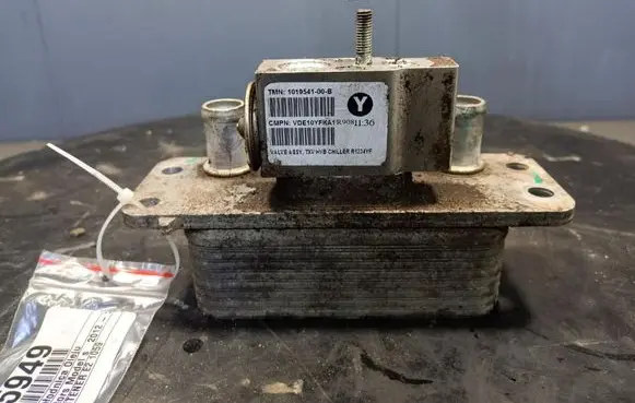 Tesla Model S Engine oil radiator 