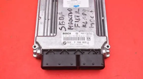 BMW 5 E60 E61 Engine control unit/module ECU 7799855