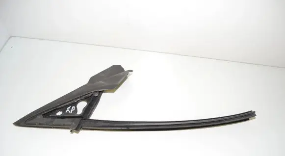 BMW 2 F22 F23 Rubber seal front coupe door window 7268419 51337268419