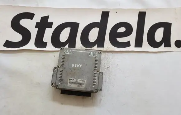 Renault Laguna II Engine control unit/module 0281010556