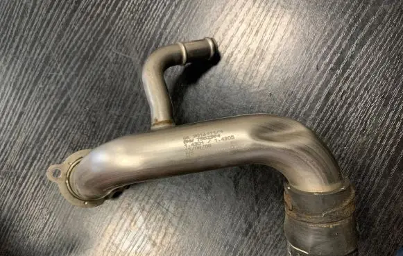 BMW 1 E81 E87 Engine coolant pipe/hose 7552394