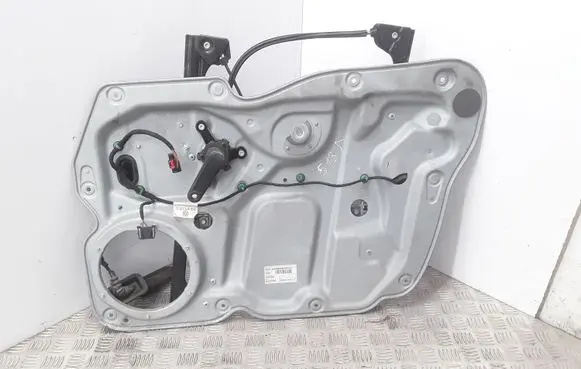 Volkswagen Caddy Front door manual window regulator 1T0837756